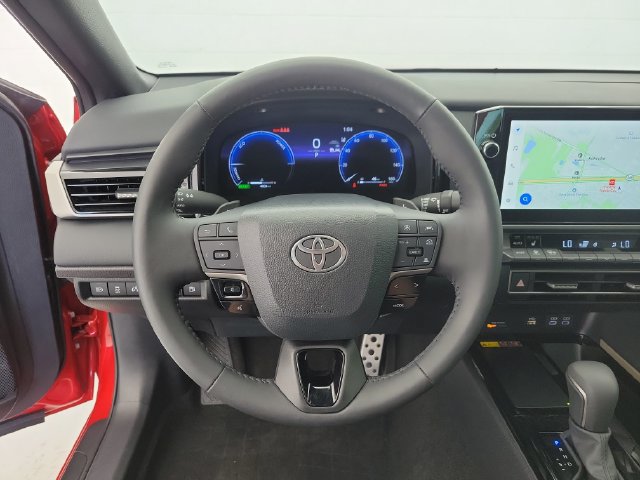 Used 2026 Toyota Camry XSE FWD image 23
