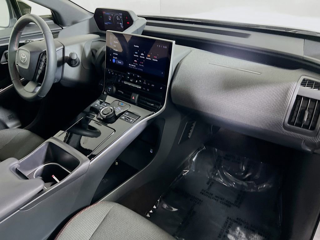 Certified 2025 Toyota bZ4X AWD image 26