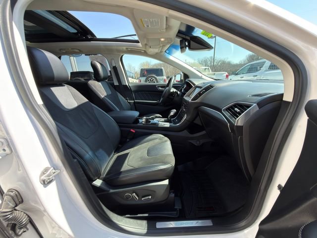 Used 2016 Ford Edge Sport w/ Equipment Group 401A AWD/4WD image 10