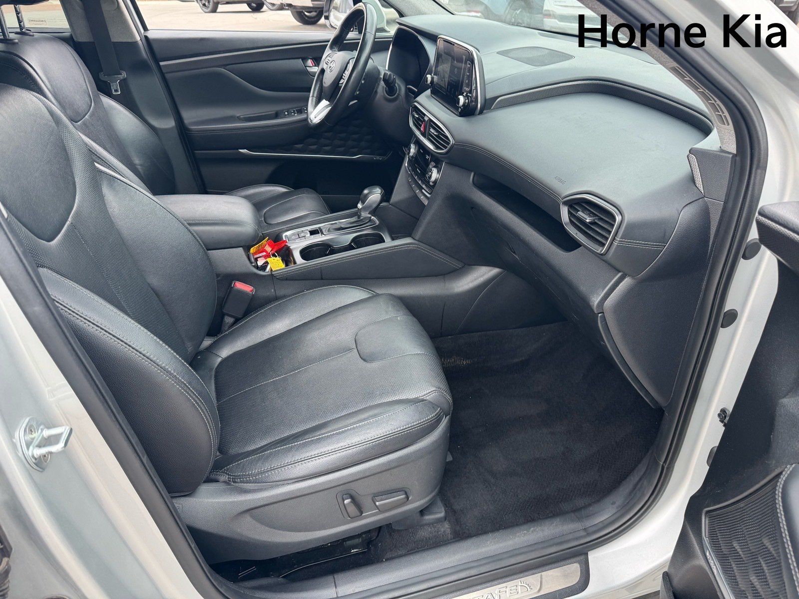 Used 2019 Hyundai Santa Fe FWD w/ Cargo Package image 26