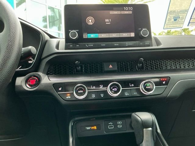 Used 2023 Honda CR-V EX image 17