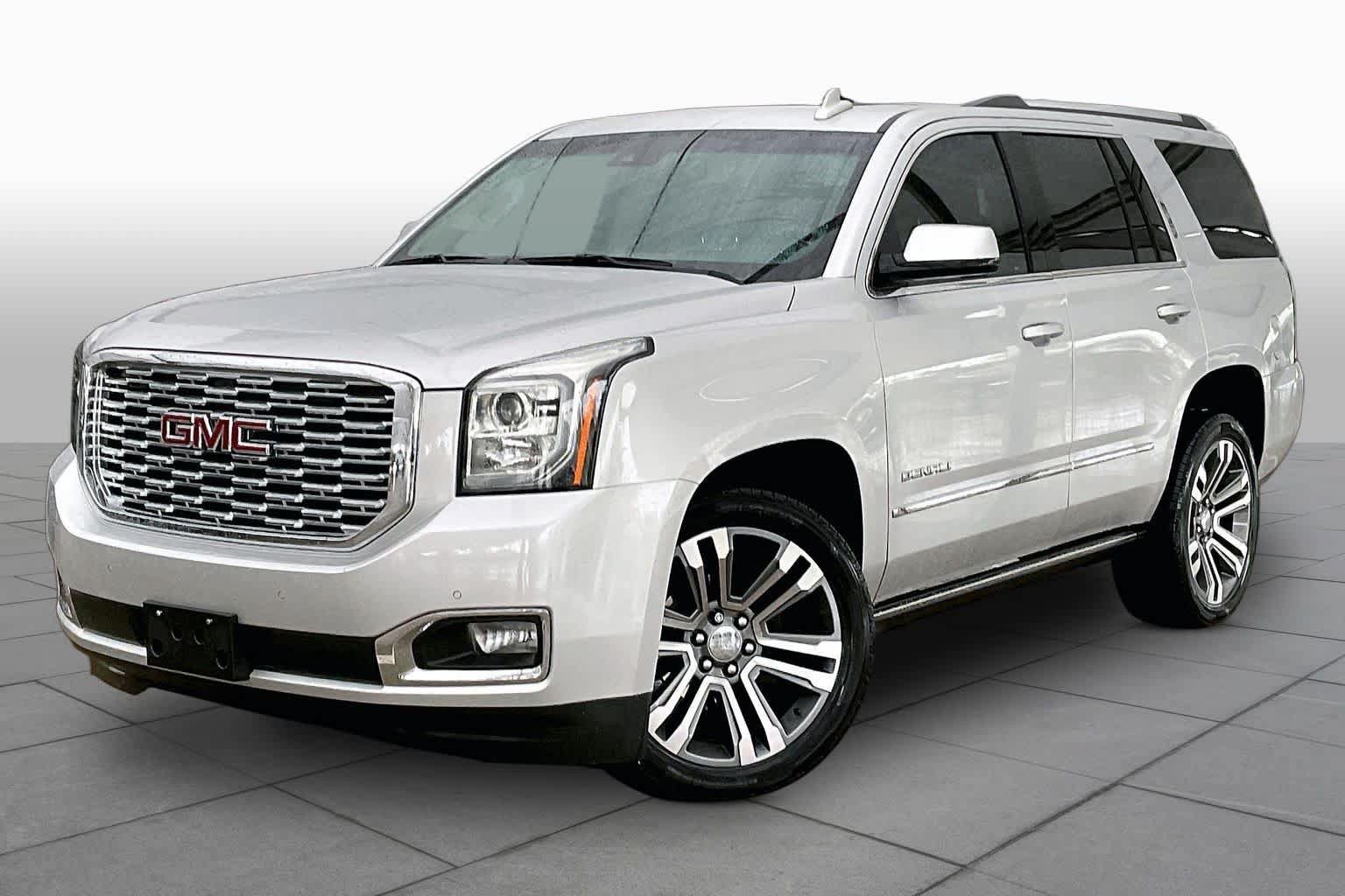Used 2020 GMC Yukon Denali w/ Denali Ultimate Package RWD image 2
