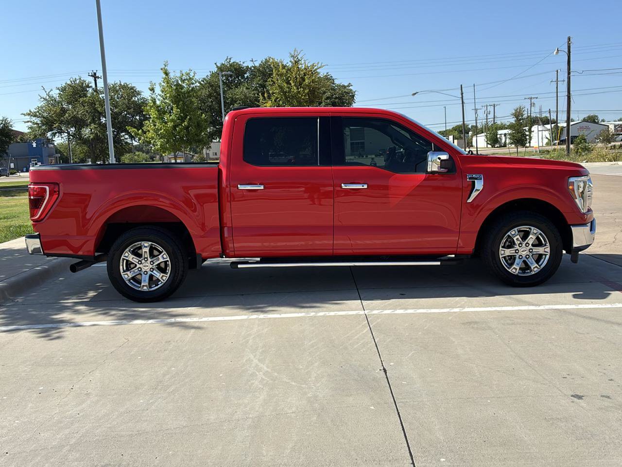 Used 2021 Ford F150 XLT w/ Equipment Group 302A High RWD image 8