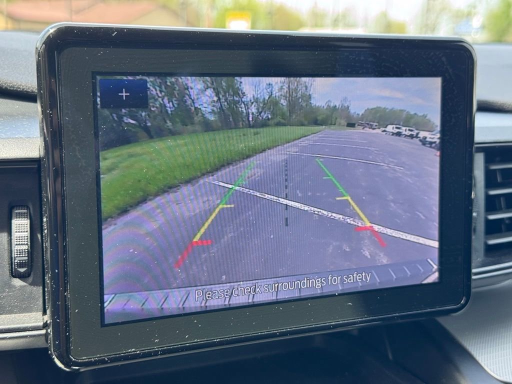 Used 2020 Ford Explorer XLT AWD/4WD image 18