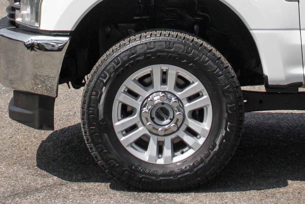 Used 2019 Ford F350 XLT image 39