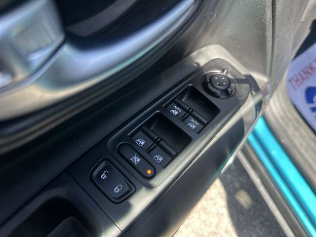 Used 2021 Jeep Renegade Limited w/ Sun & Sound Group AWD/4WD image 39