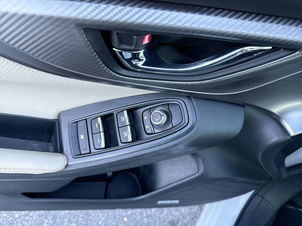 Used 2021 Subaru Impreza 2.0i Limited image 15