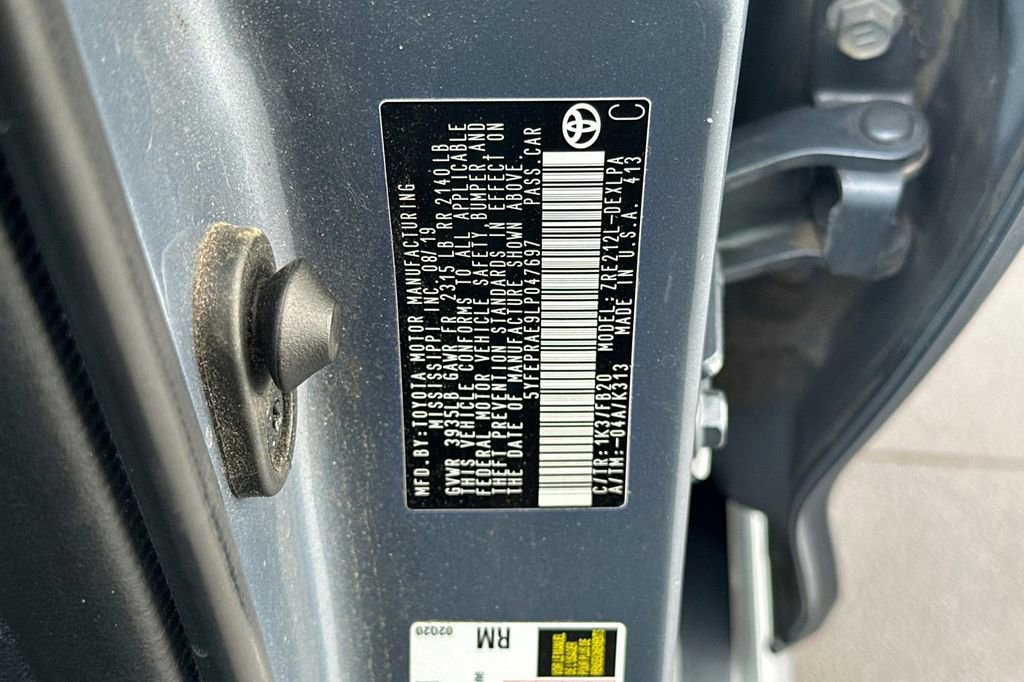 Used 2020 Toyota Corolla LE image 30