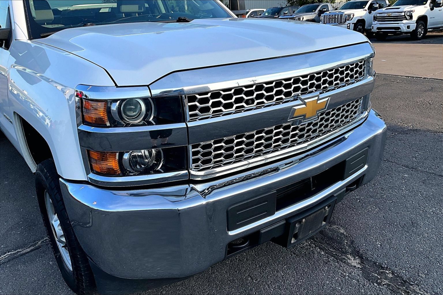 Used 2019 Chevrolet Silverado 2500 W/T w/ WT Convenience Package AWD/4WD image 28