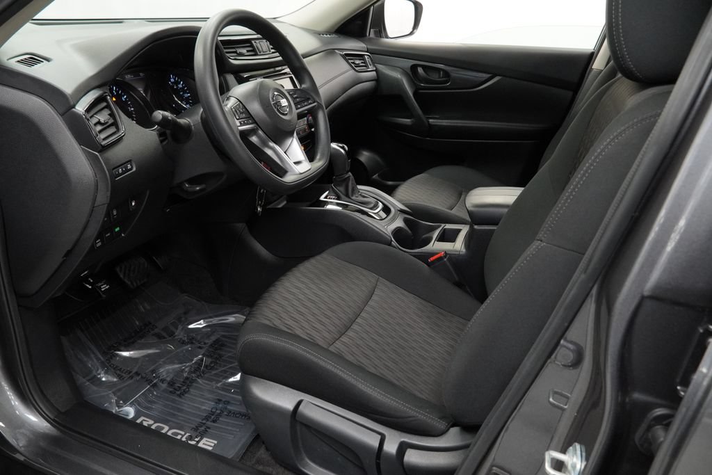 Used 2020 Nissan Rogue S AWD/4WD image 17