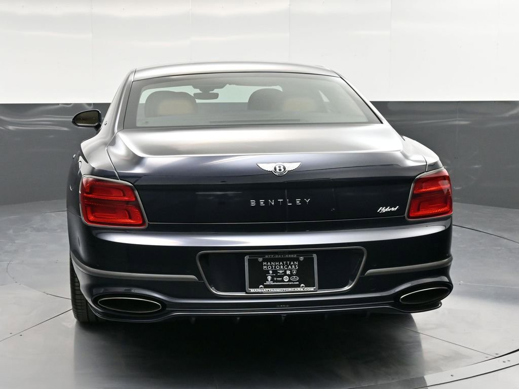 Used 2025 Bentley Flying Spur Plug-In Hybrid image 7