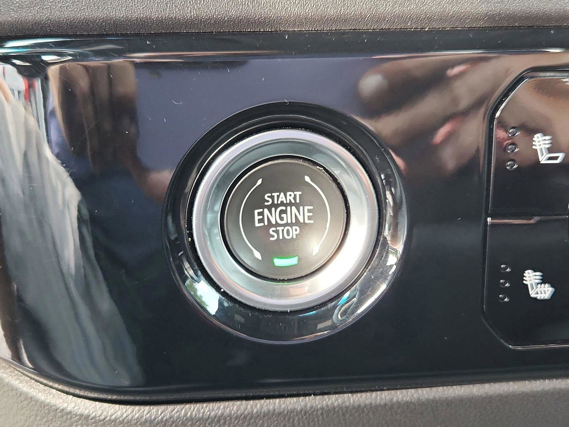 Used 2024 GMC Sierra 1500 SLT image 27