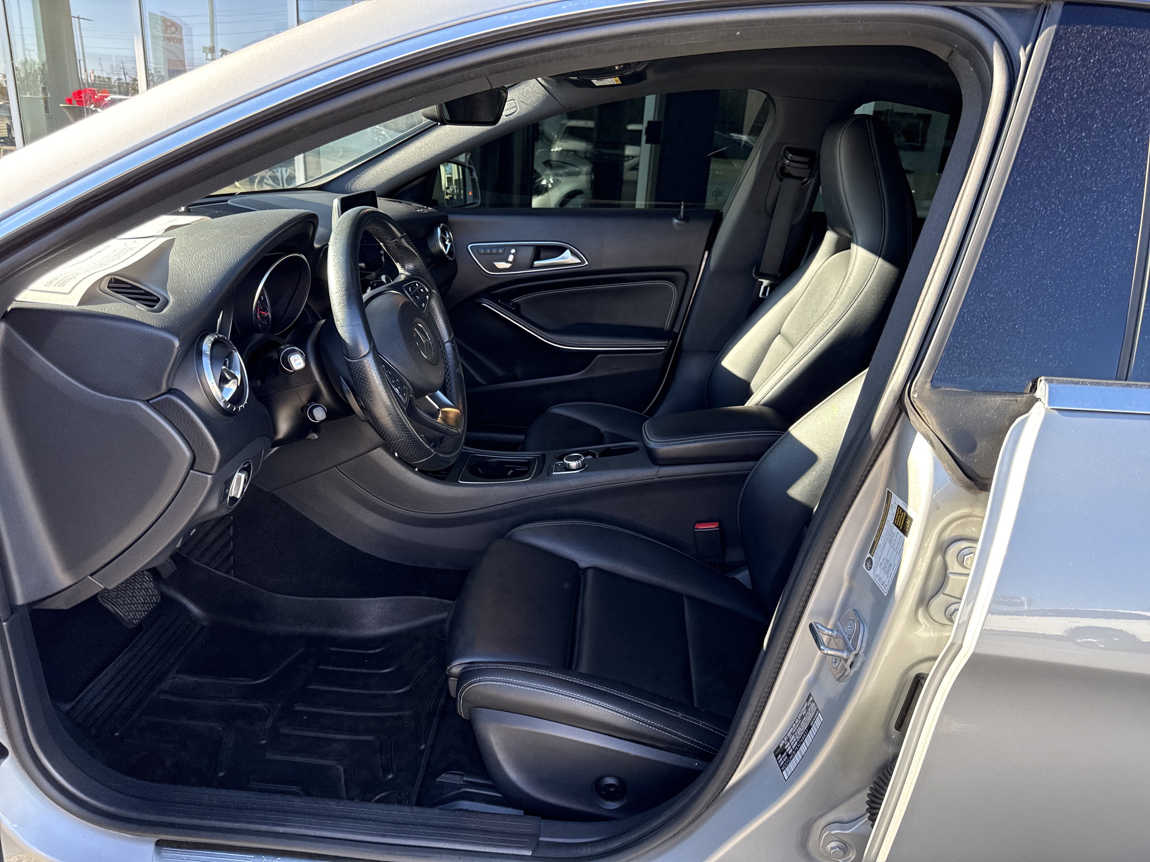 Certified 2019 Mercedes-Benz CLA 250 image 9