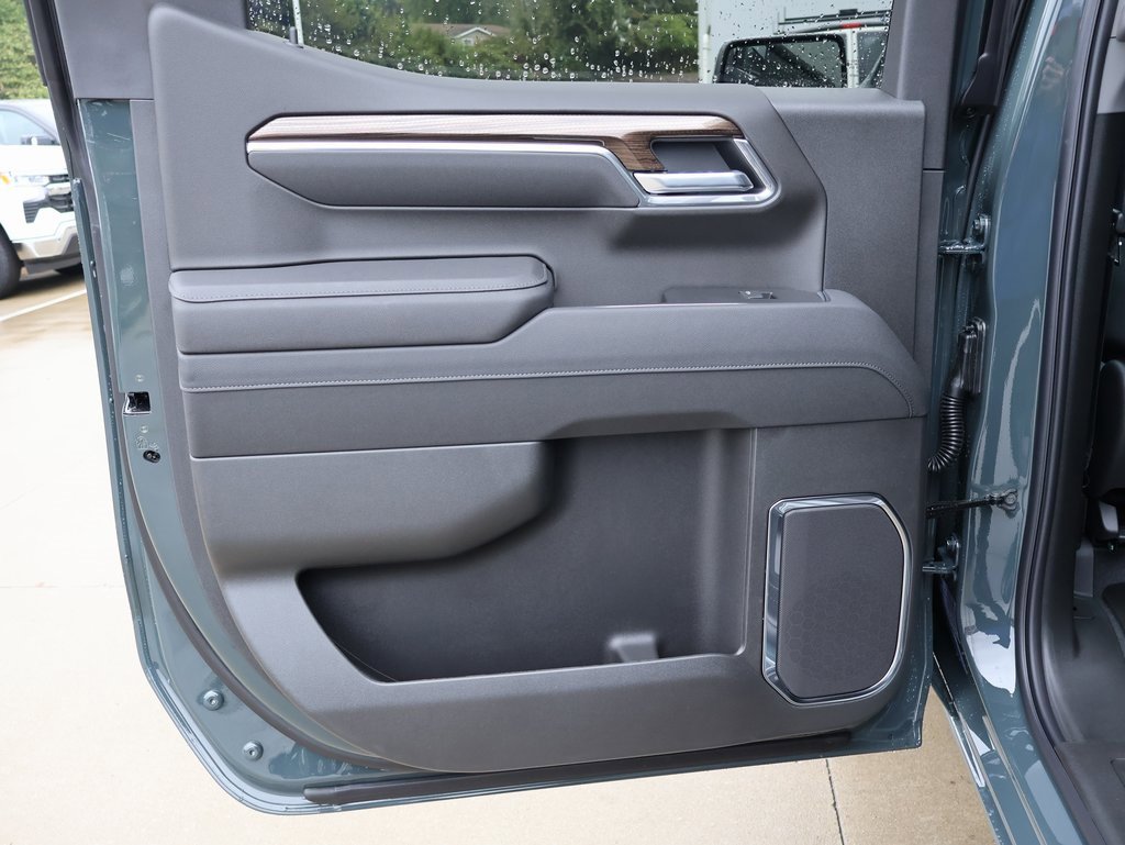 New 2026 Chevrolet Silverado 1500 LT image 26