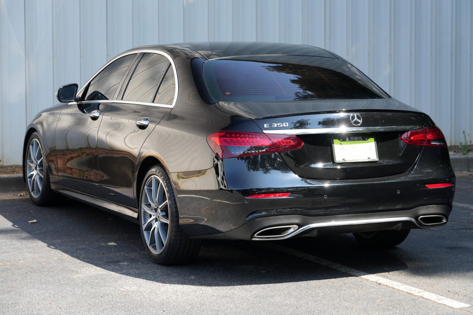 Used 2022 Mercedes-Benz E 350 Sedan w/ AMG Line Exterior image 53
