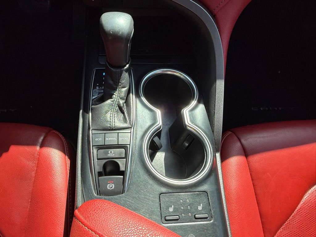 Used 2018 Toyota Camry XSE FWD image 20