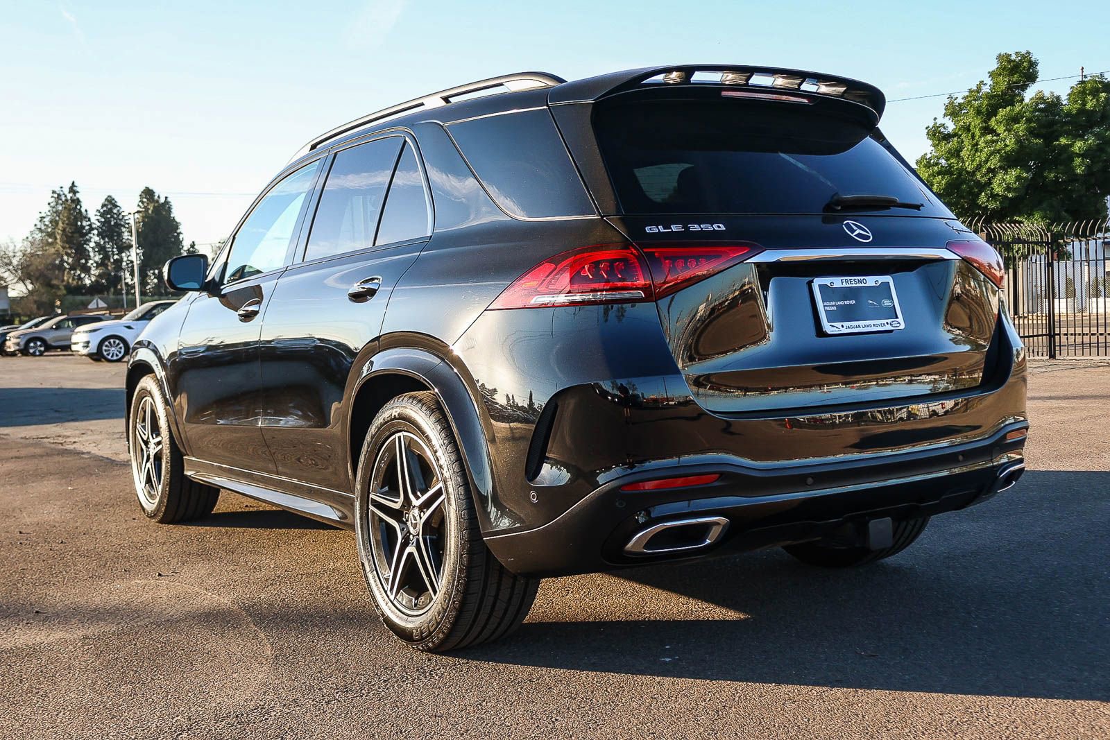 Used 2022 Mercedes-Benz GLE 350 4MATIC image 7