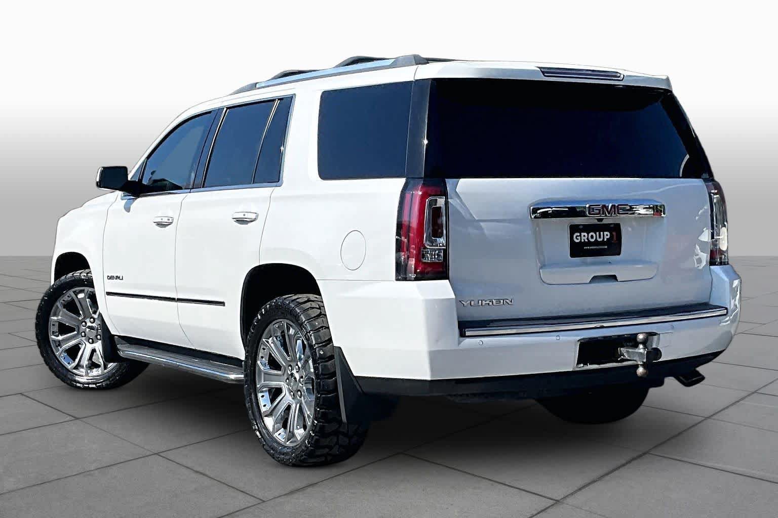 Used 2016 GMC Yukon Denali w/ Open Road Package AWD/4WD image 12