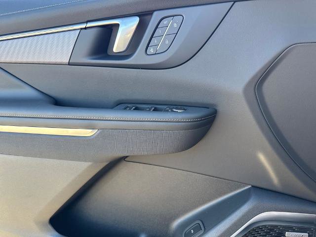 New 2026 Buick Enclave Sport Touring w/ Power Package image 18