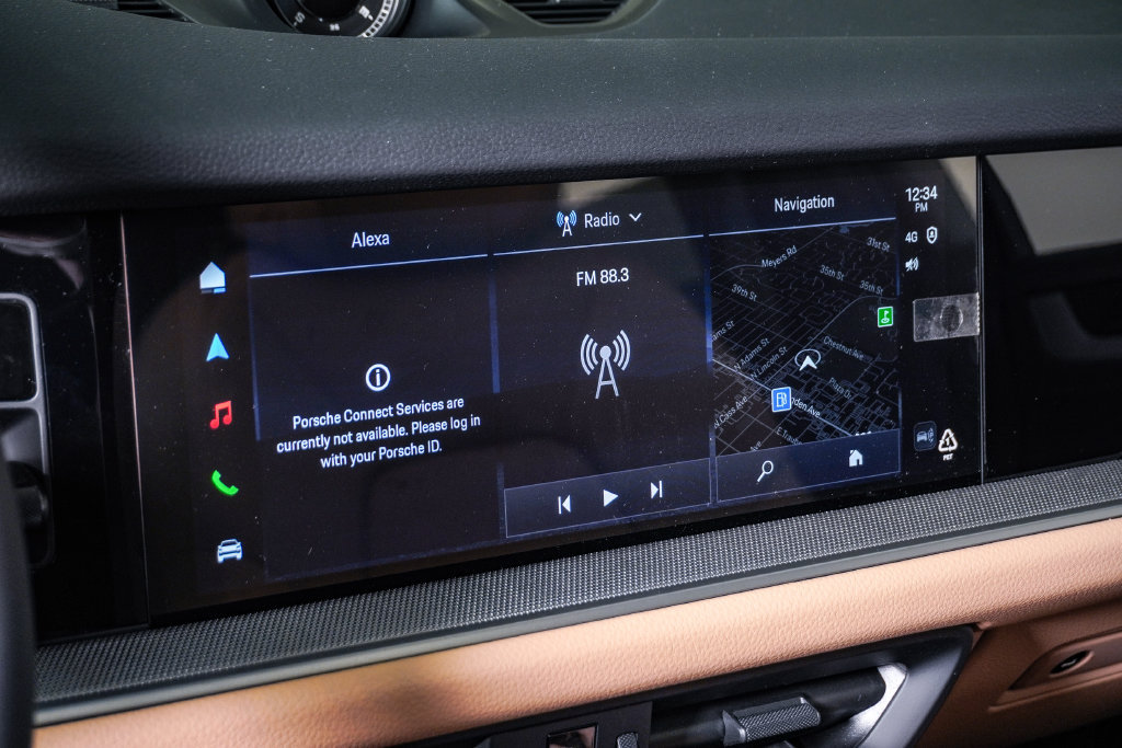 New 2026 Porsche Cayenne AWD/4WD image 22