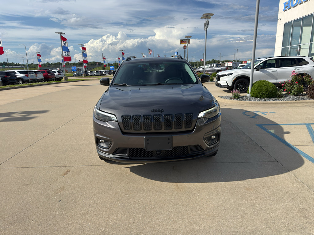 Used 2023 Jeep Cherokee Altitude Lux AWD/4WD image 2