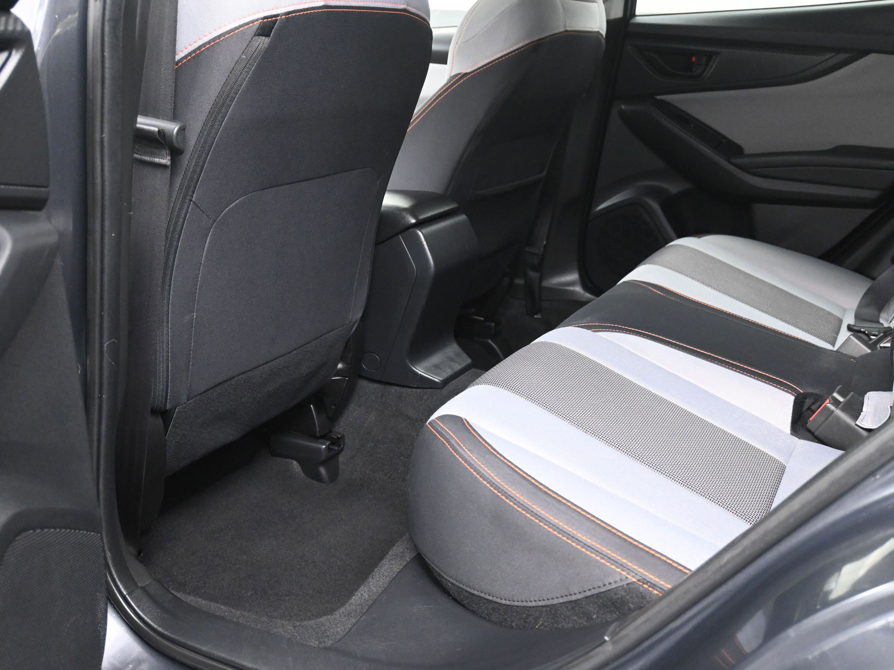 Used 2021 Subaru Crosstrek 2.0i Premium image 19