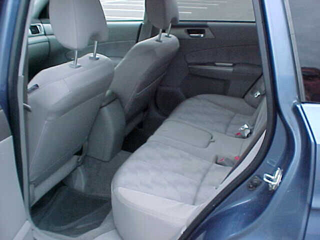 Used 2009 Subaru Forester 2.5X image 10