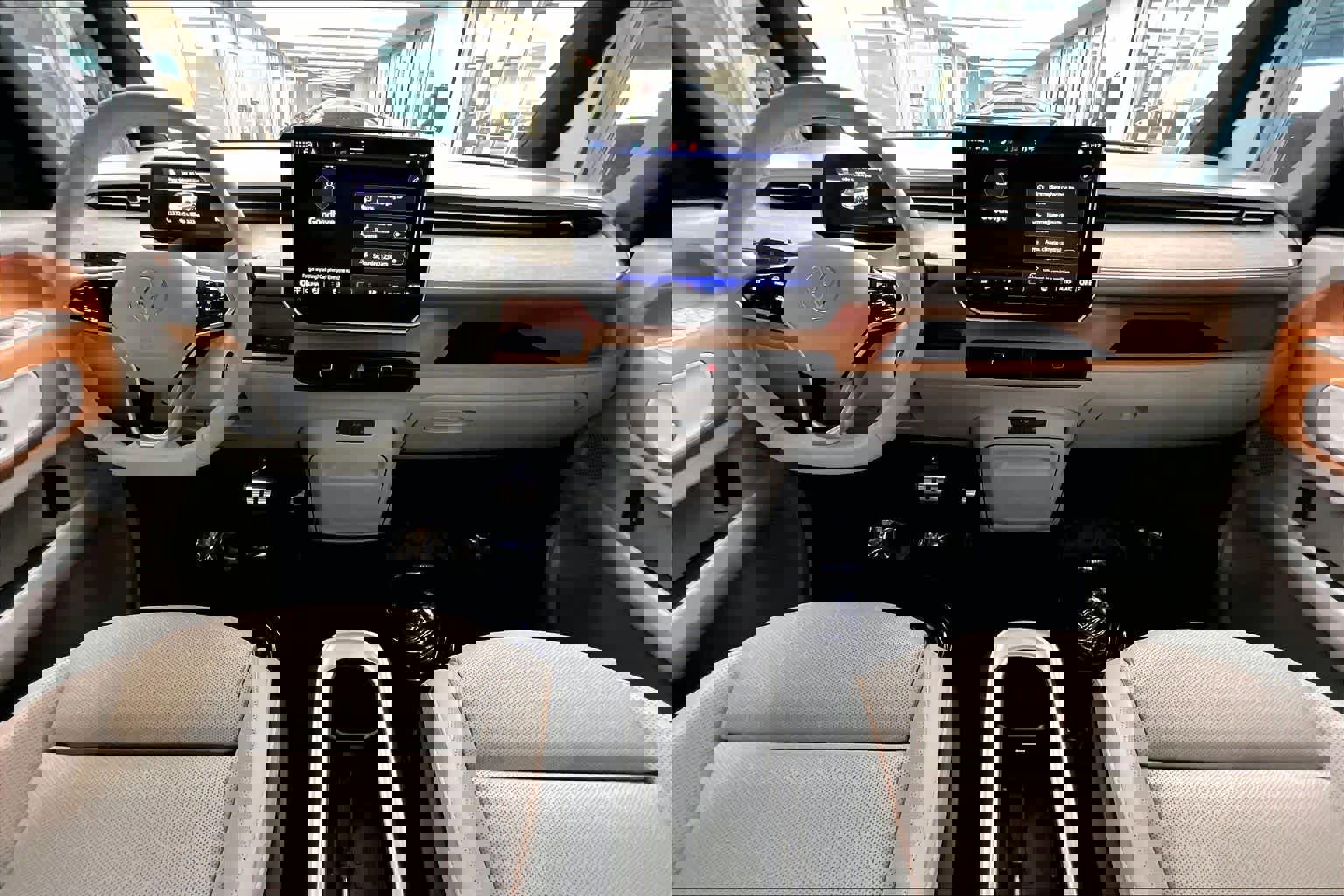 Used 2025 Volkswagen ID. Buzz 1st Edition image 15