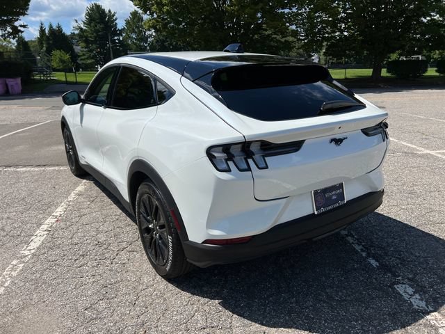 Used 2025 Ford Mustang Mach-E Select AWD/4WD image 8