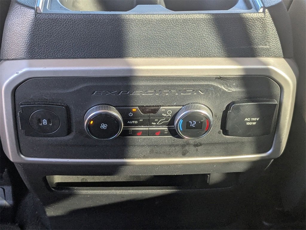 Used 2024 Ford Expedition Max Limited image 28