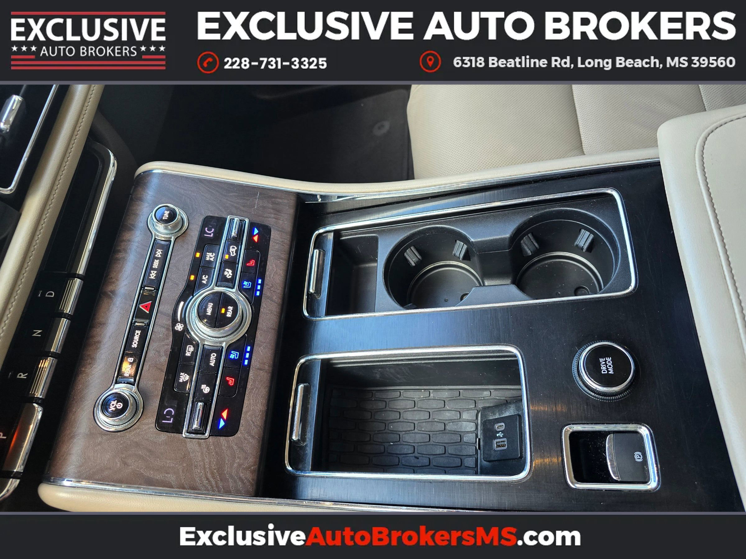 Used 2020 Lincoln Aviator Reserve w/ Equipment Group 201A image 36