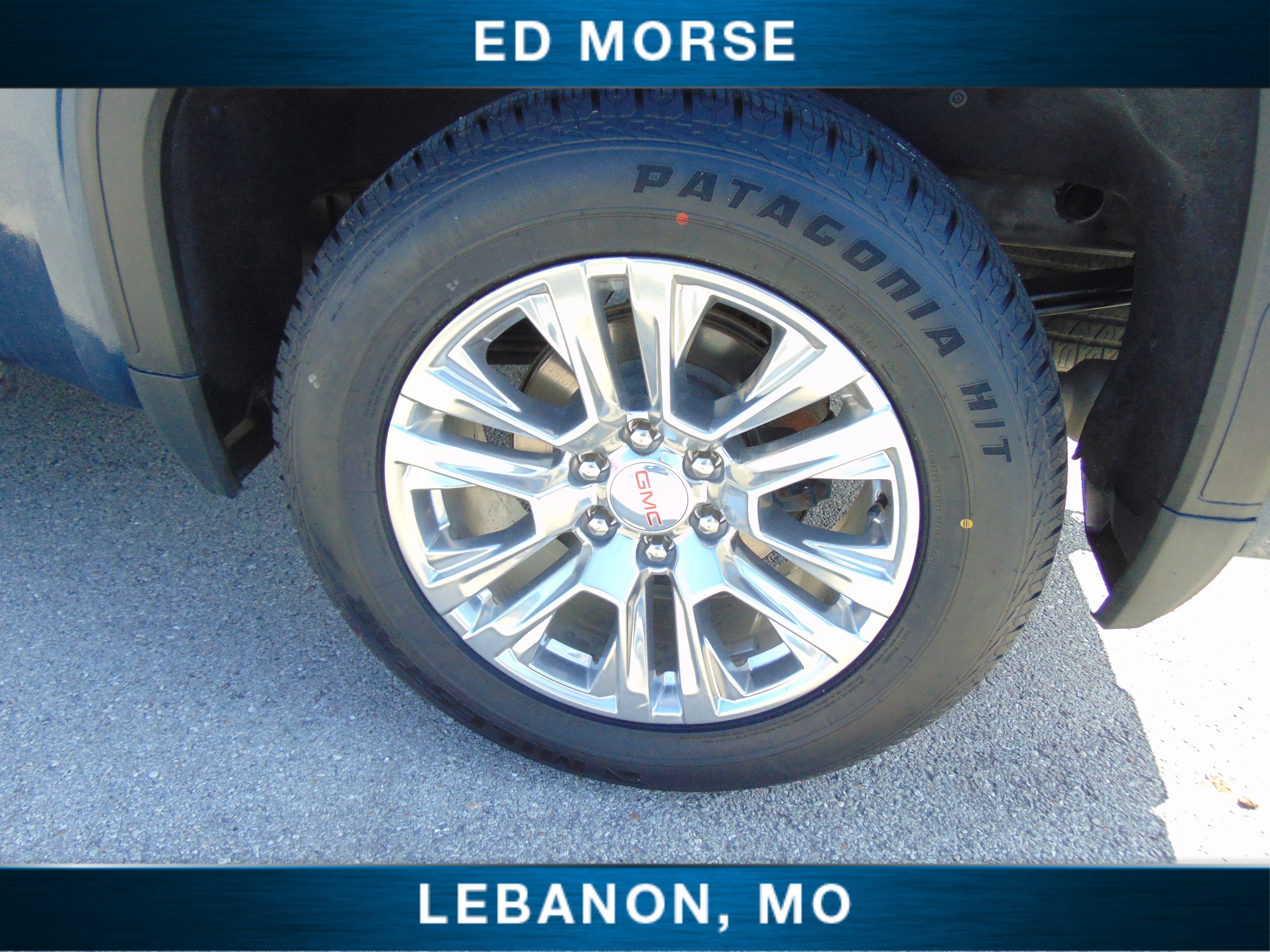 Used 2023 GMC Sierra 1500 Denali w/ Technology Package AWD/4WD image 9