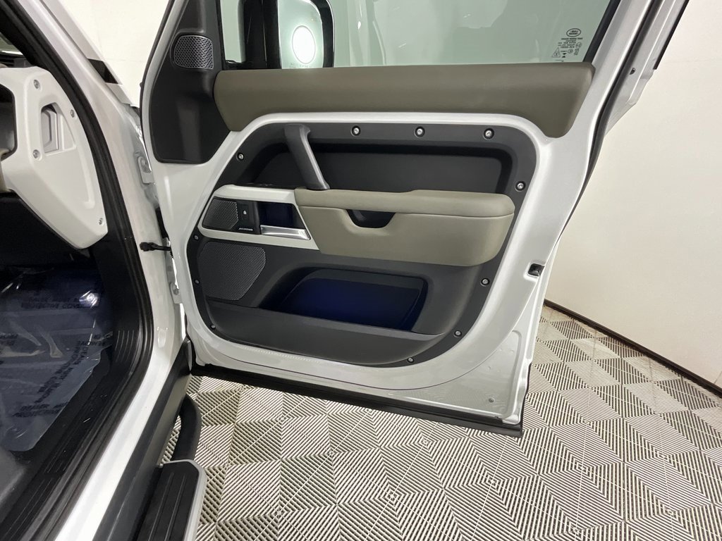 Certified 2024 Land Rover Defender 110 S image 22