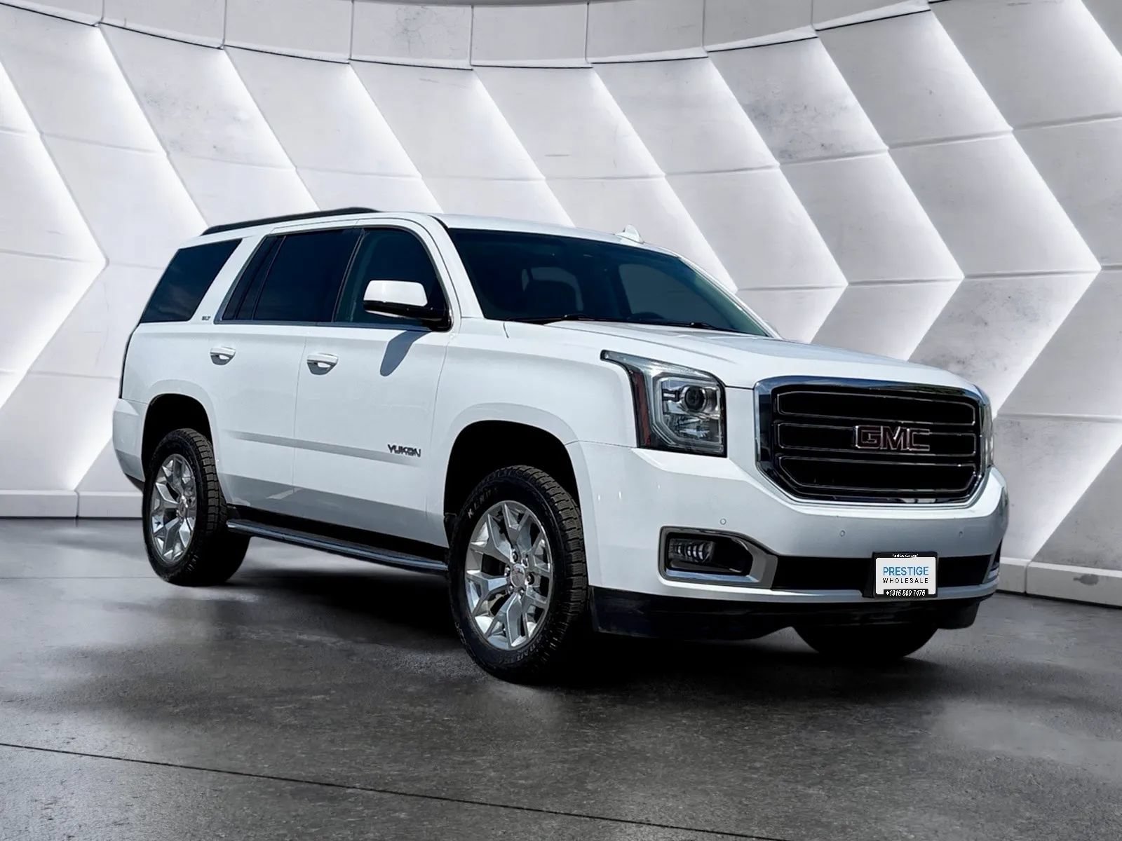 Used 2019 GMC Yukon SLT w/ Open Road Package RWD image 3