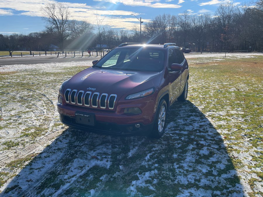 Used 2016 Jeep Cherokee Latitude image 3
