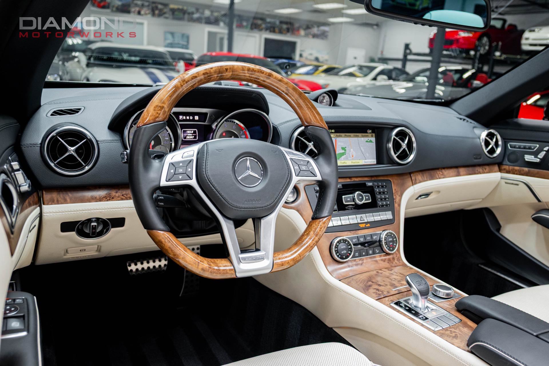 Used 2013 Mercedes-Benz SL 550 image 13