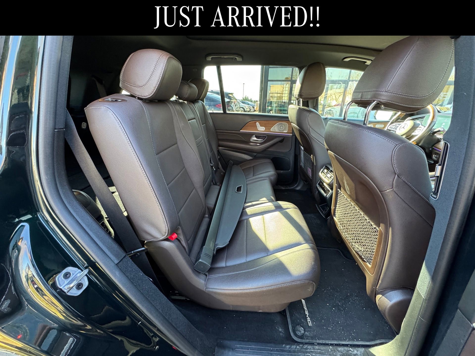 Used 2022 Mercedes-Benz GLS 450 4MATIC image 11