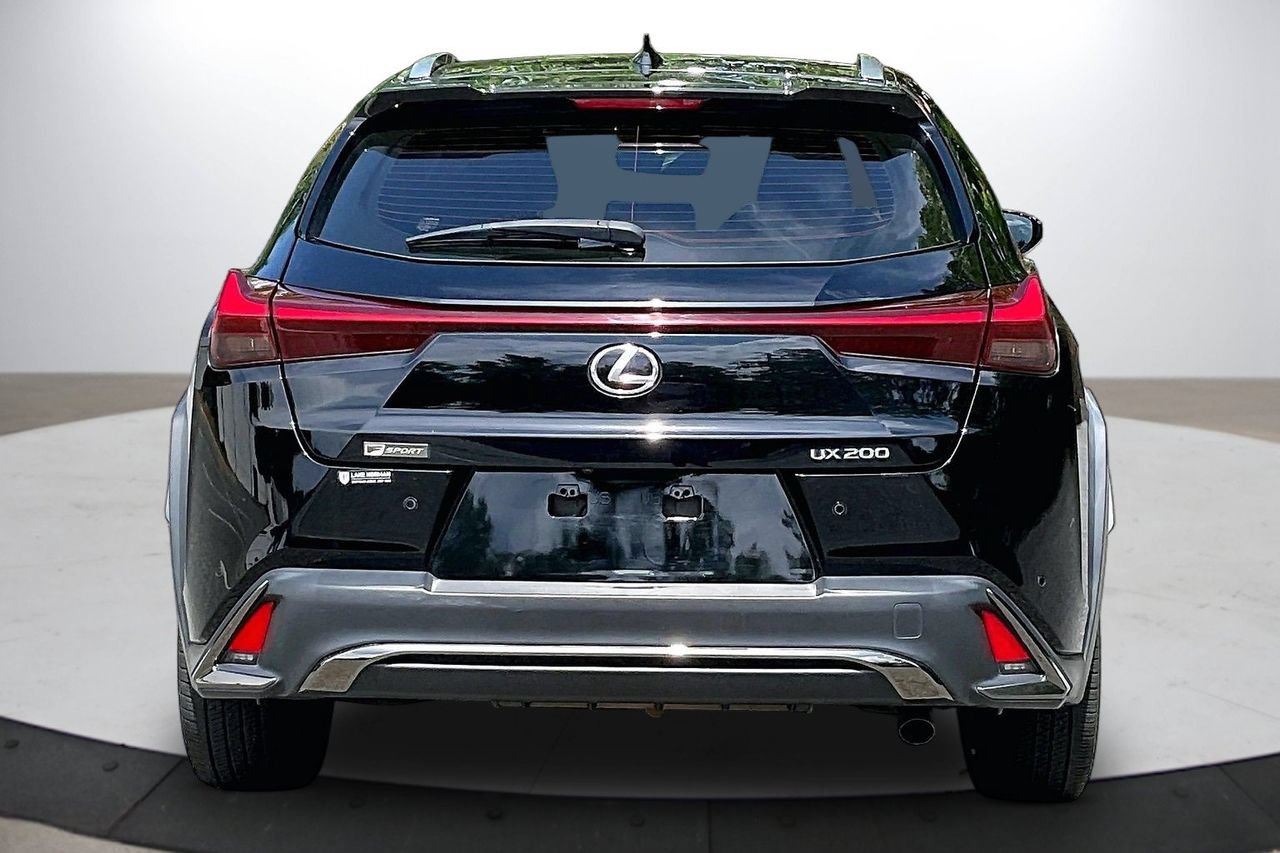 Used 2019 Lexus UX 200 F Sport w/ F Sport Premium Package FWD image 8