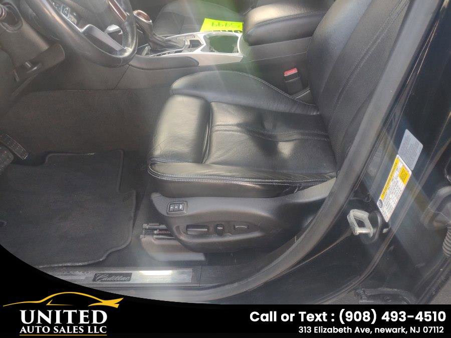 Used 2015 Cadillac SRX Performance AWD/4WD image 13