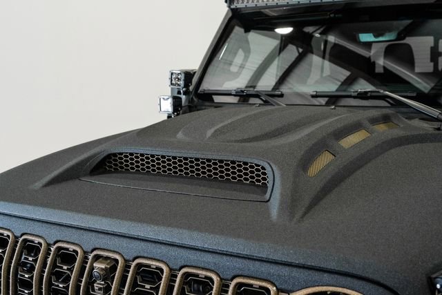 Used 2025 Jeep Gladiator Rubicon w/ Safety Group AWD/4WD image 22