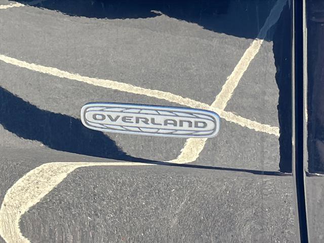 New 2026 Jeep Cherokee Overland w/ Trailer Tow Group image 13