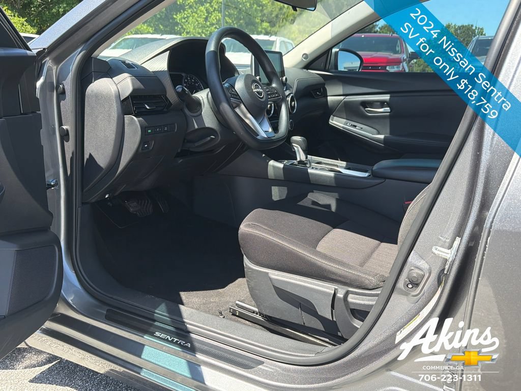 Used 2024 Nissan Sentra SV FWD image 8
