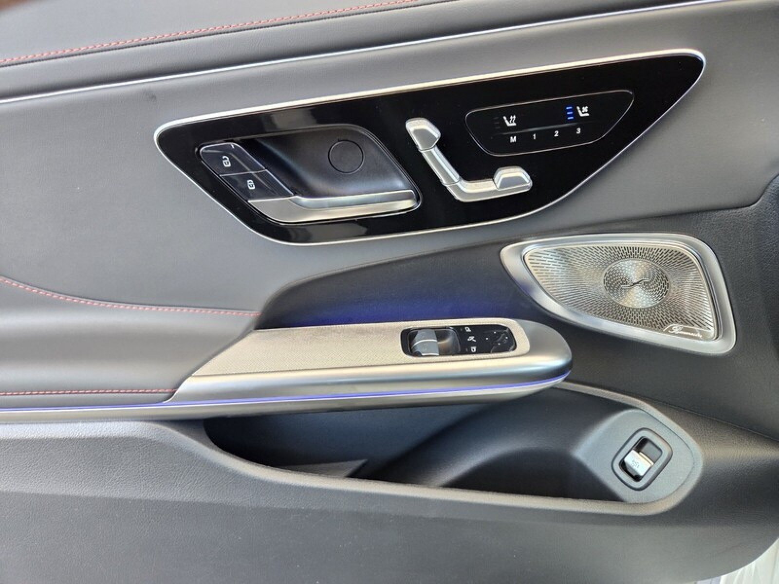 New 2026 Mercedes-Benz CLE 53 AMG 4MATIC Coupe image 21
