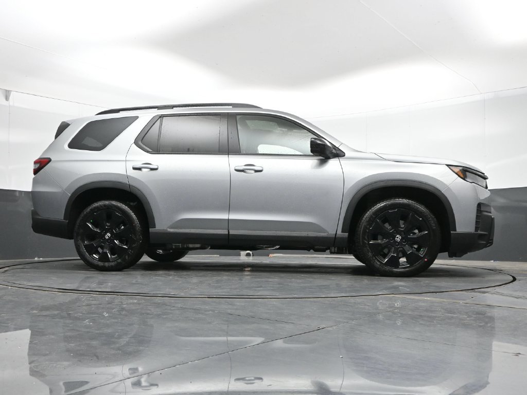 New 2026 Honda Pilot Black Edition image 36