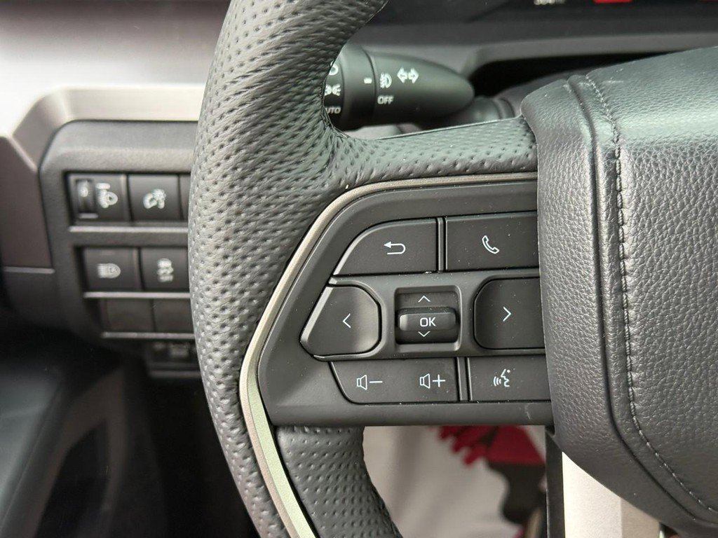 New 2026 Toyota Tacoma SR5 AWD/4WD image 16