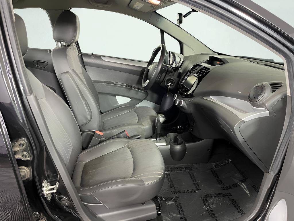 Used 2015 Chevrolet Spark LT FWD image 16