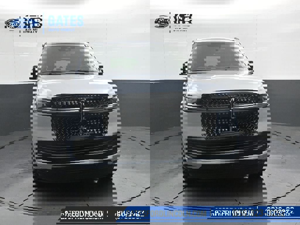New 2025 Lincoln Navigator L Reserve w/ Jet Appearance Package image 5
