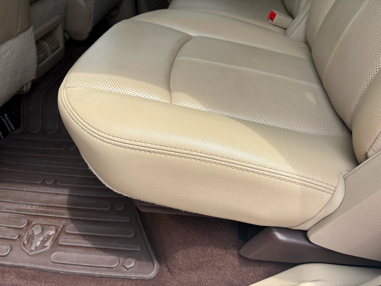 Used 2018 RAM 3500 Laramie AWD/4WD image 42