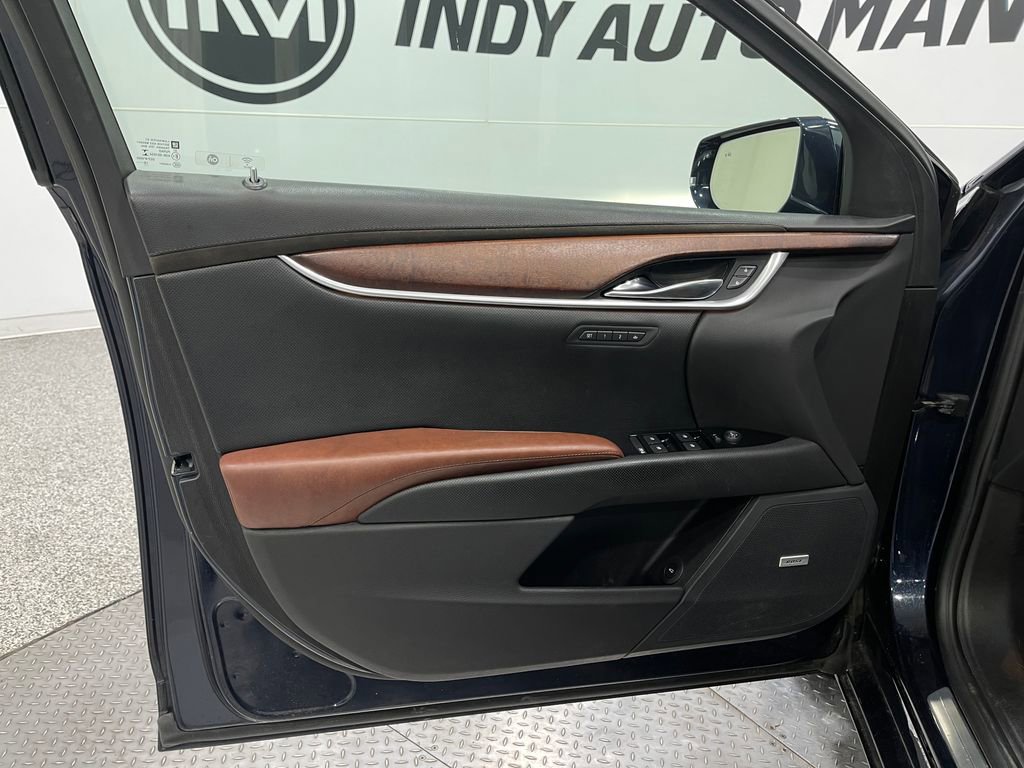 Used 2019 Cadillac XTS Luxury w/ Driver Awareness Package image 16
