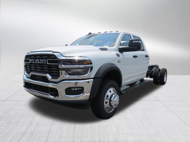 New 2026 RAM 4500 Tradesman w/ Chrome Appearance Group AWD/4WD image 4